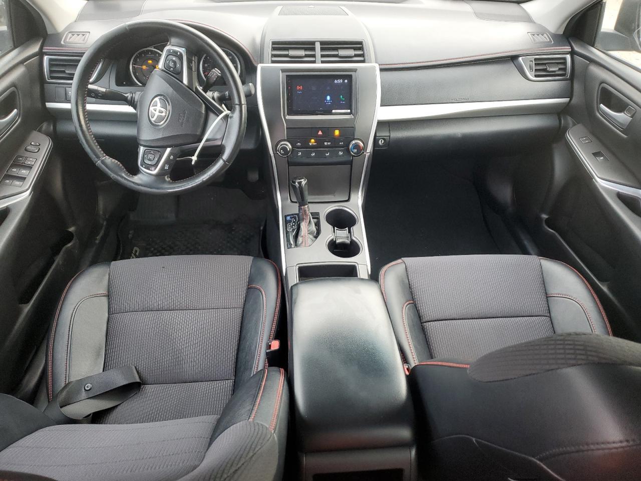 2016 TOYOTA CAMRY
