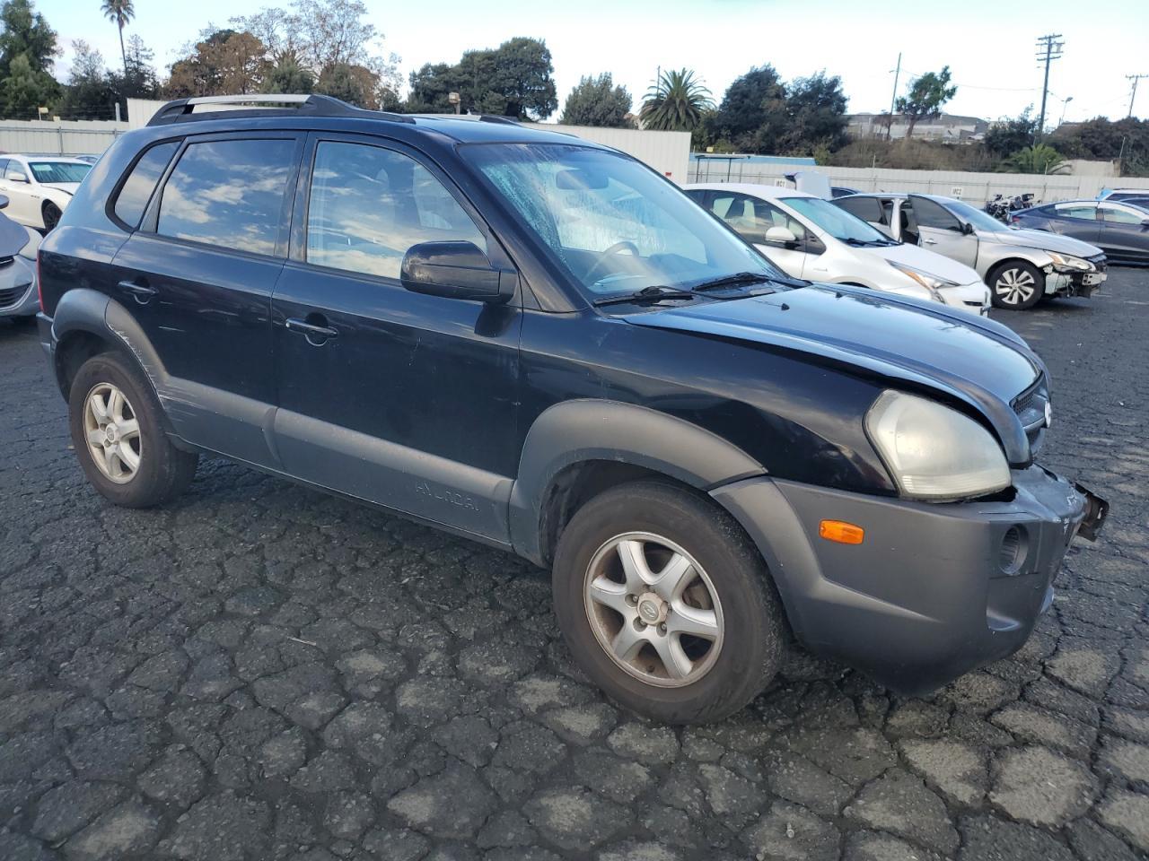 2005 HYUNDAI TUCSON