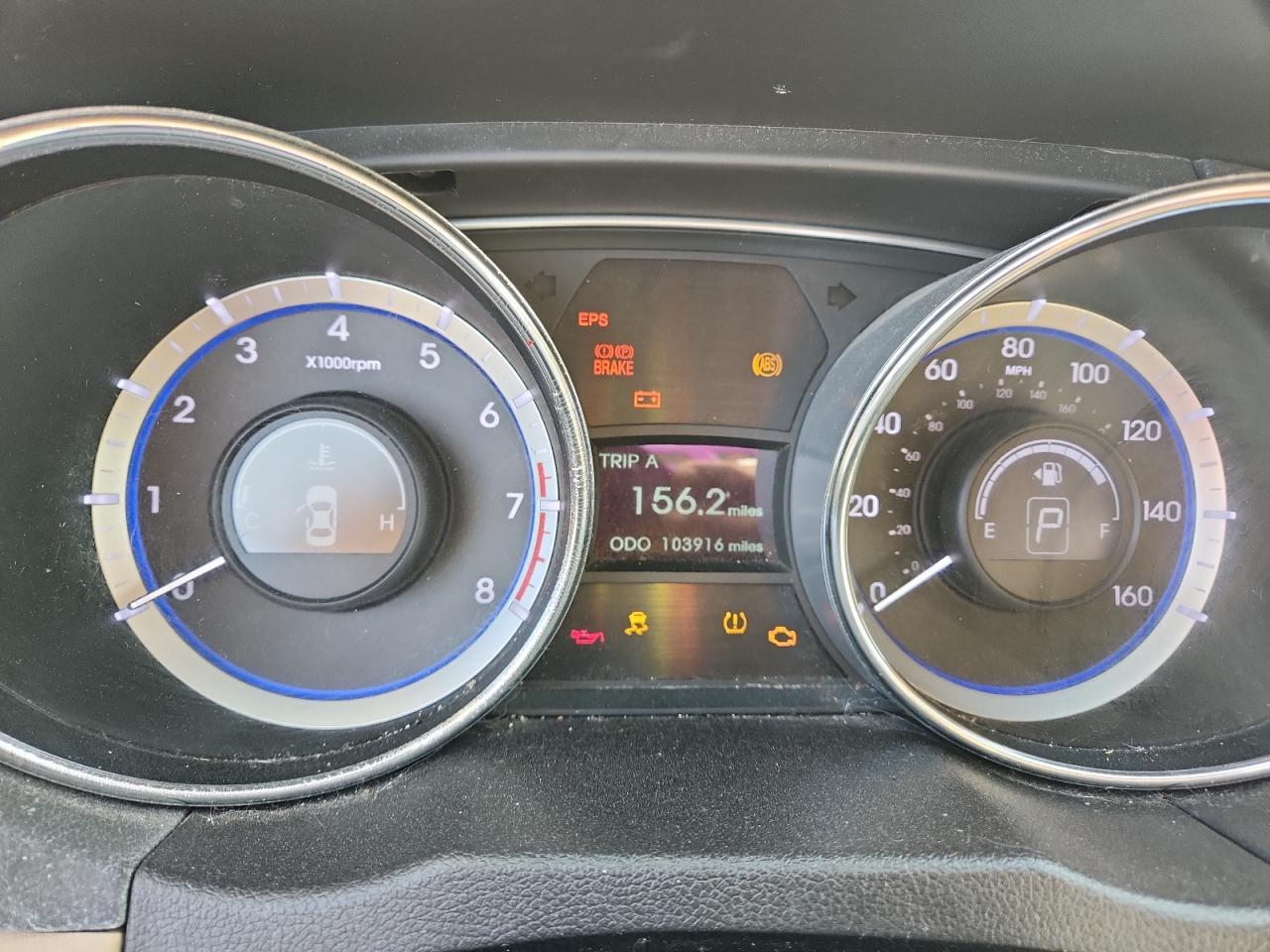 2011 HYUNDAI SONATA