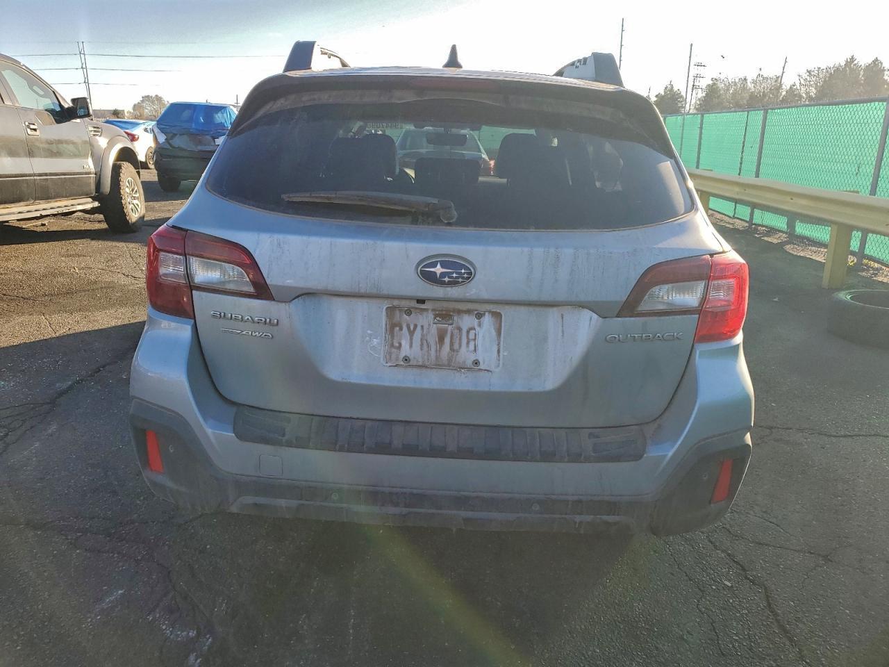 2018 SUBARU Outback