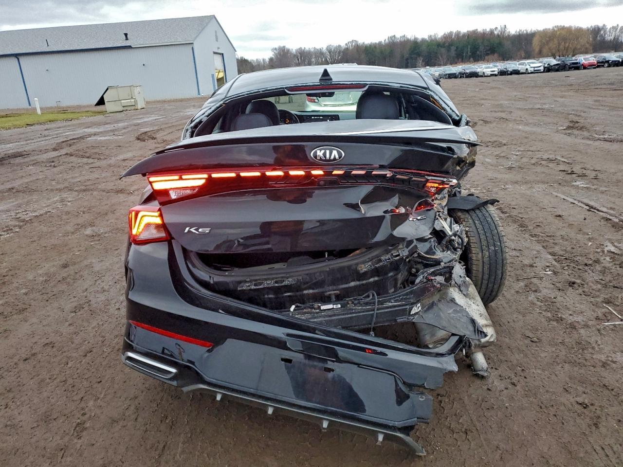 2021 KIA K5