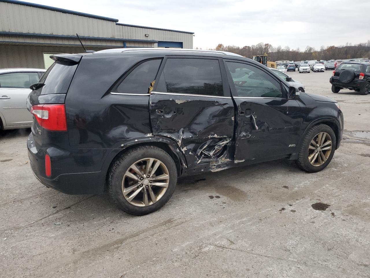 2014 KIA SORENTO