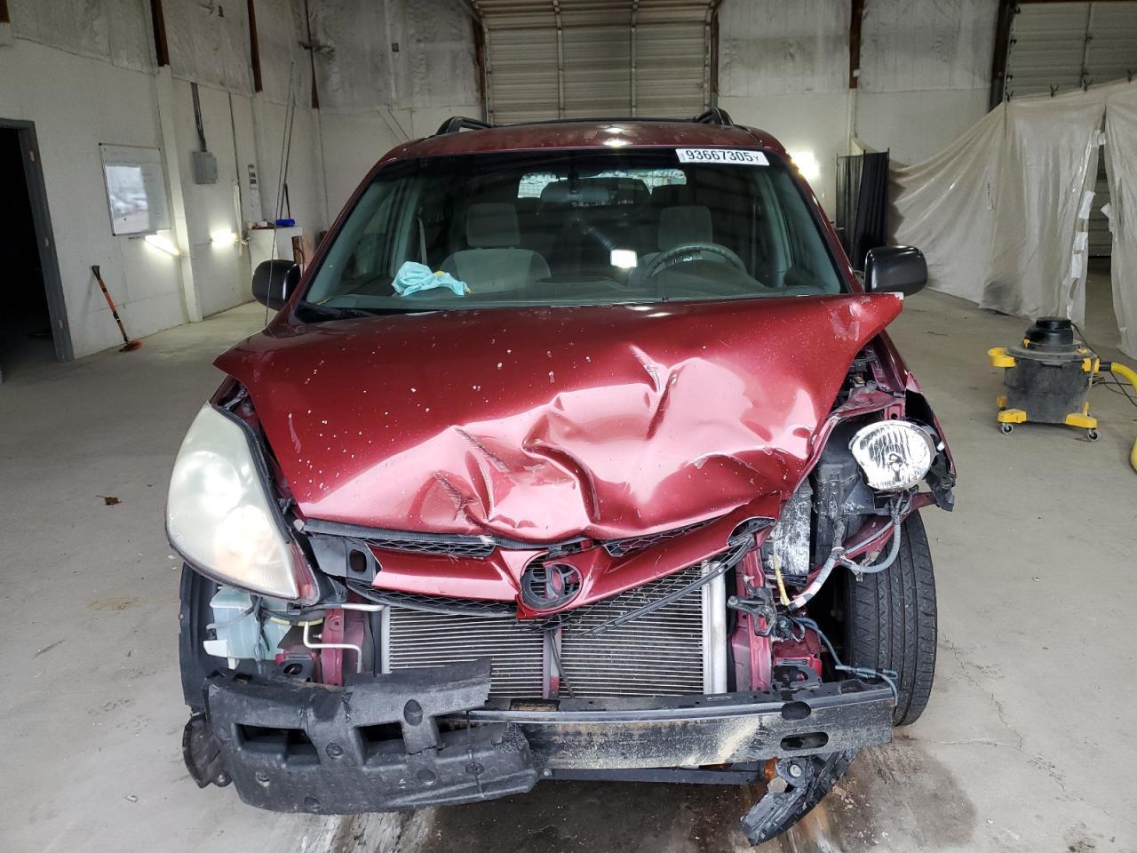 2008 TOYOTA SIENNA