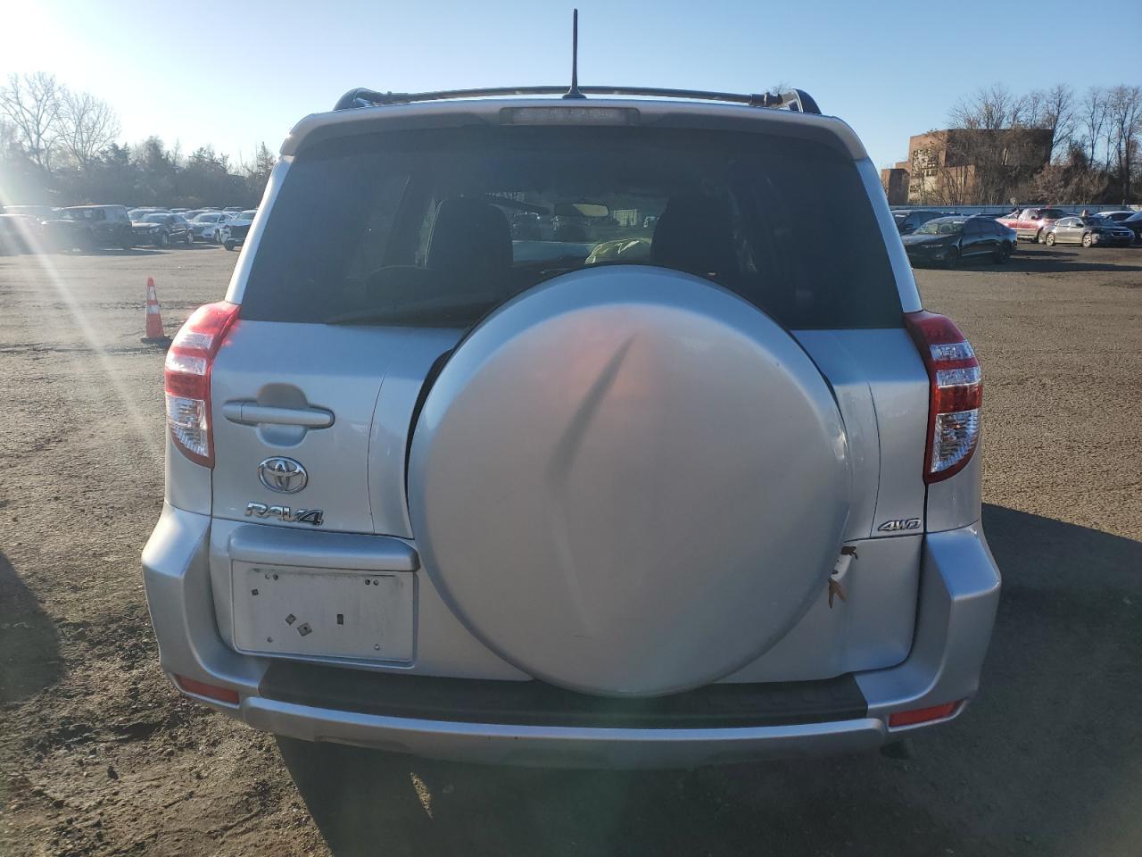 2012 TOYOTA RAV4