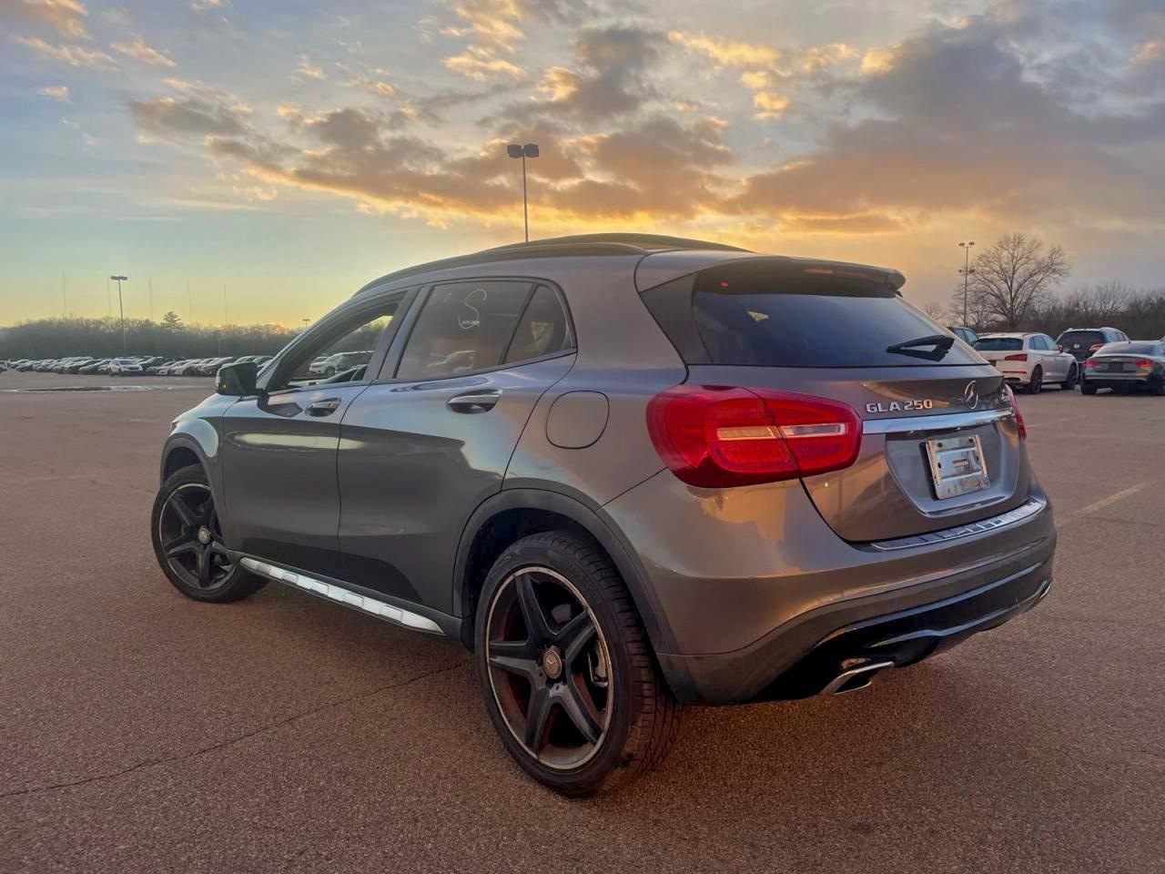 2017 MERCEDES-BENZ GLA-Class