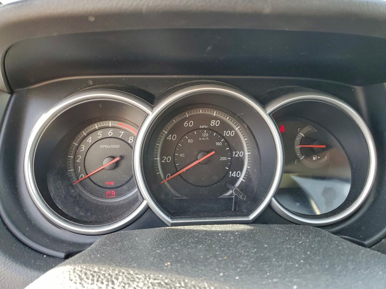 2012 NISSAN VERSA
