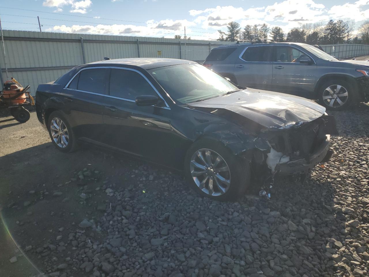 2015 CHRYSLER 300