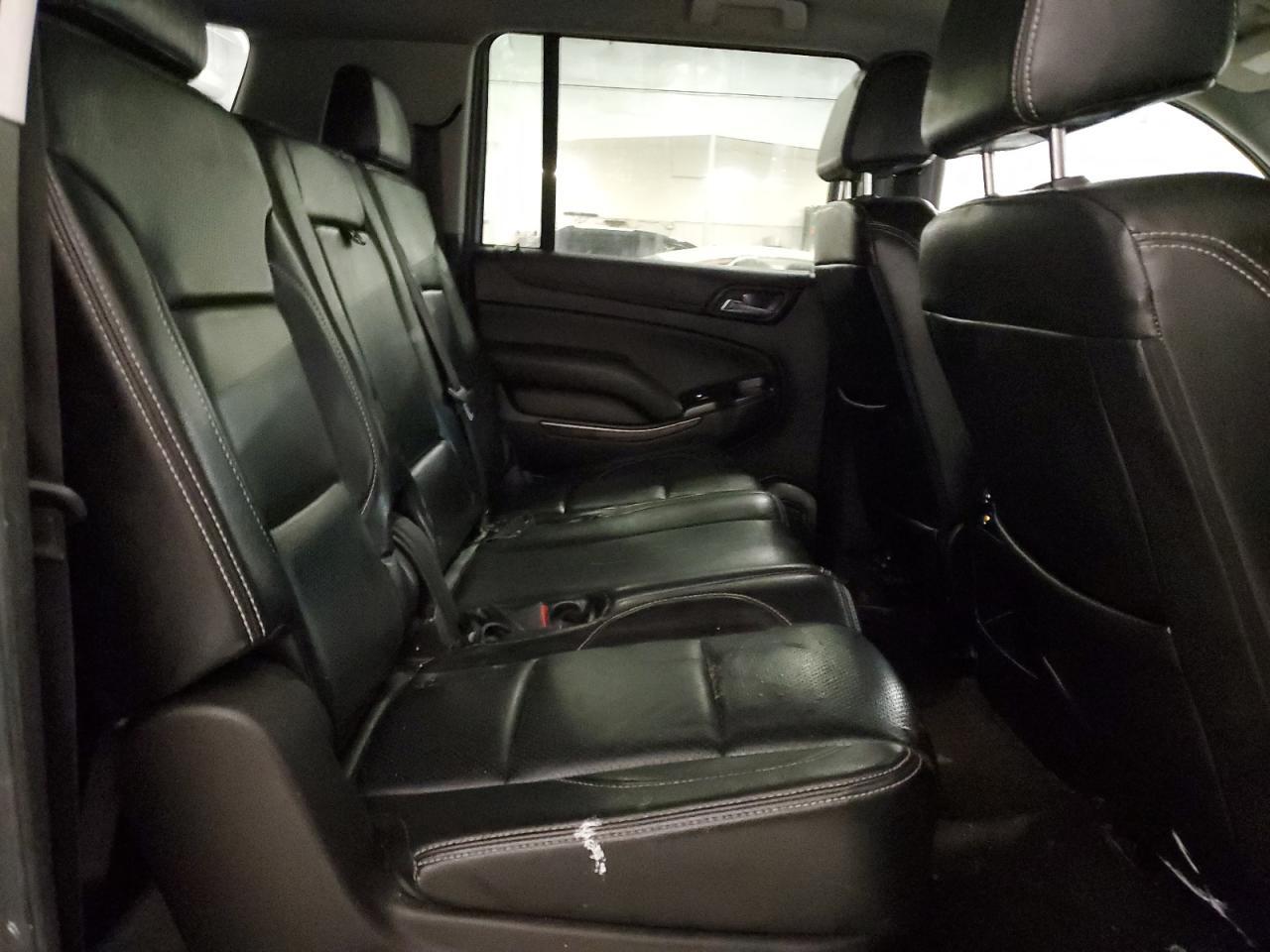 2018 CHEVROLET Suburban