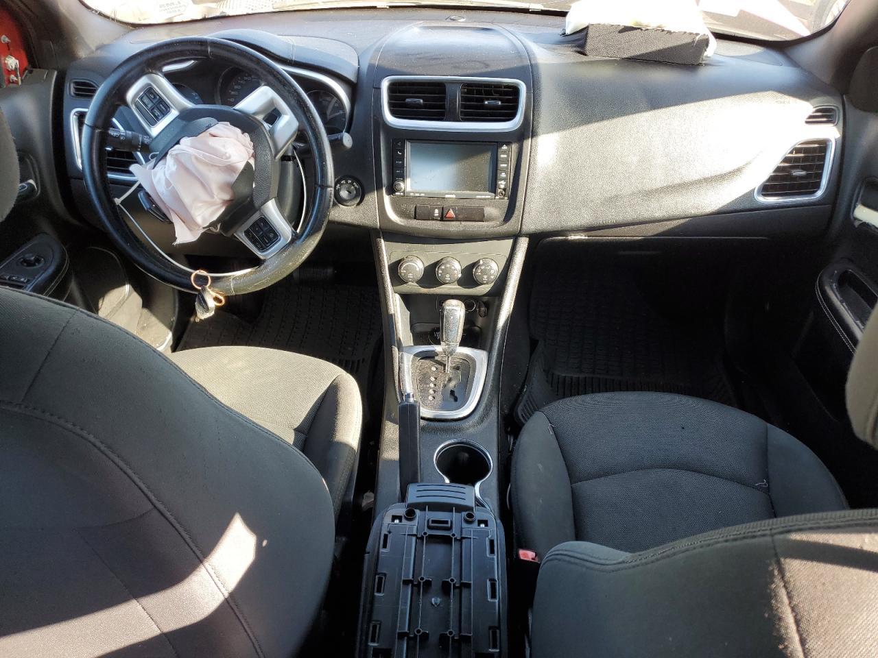 2011 DODGE Avenger