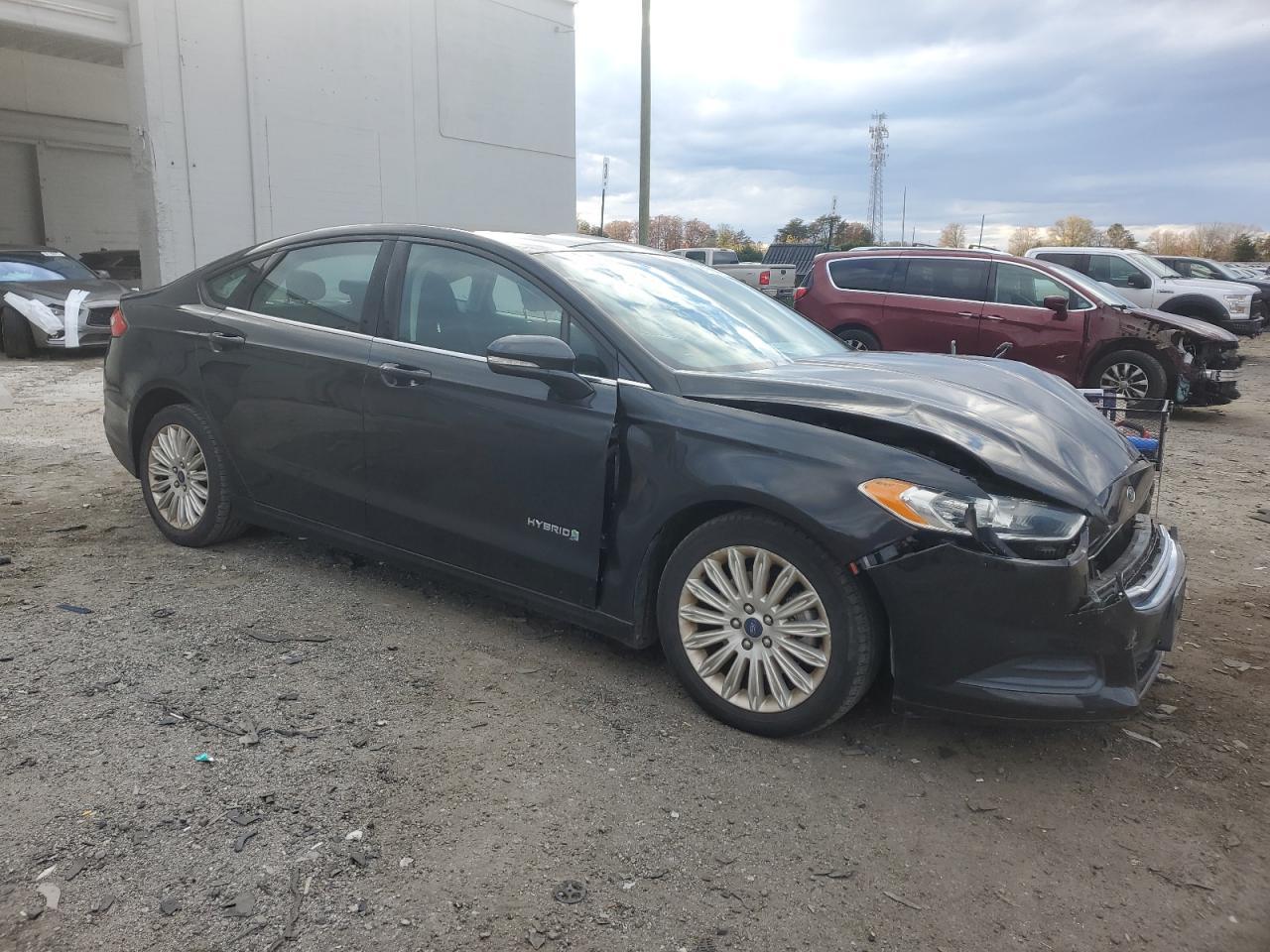 2013 FORD FUSION