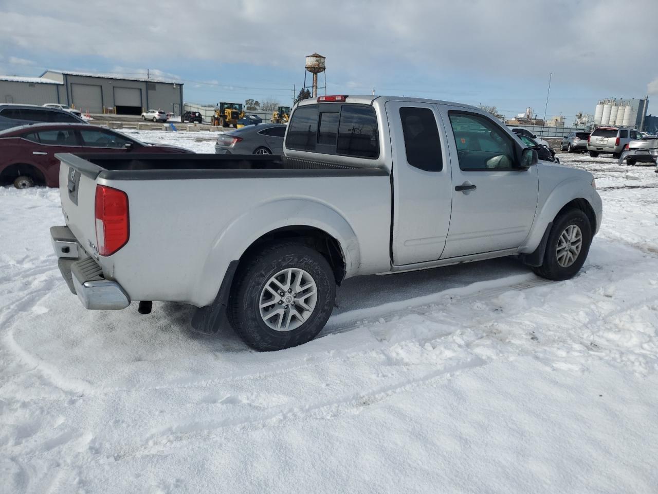 2017 NISSAN Frontier