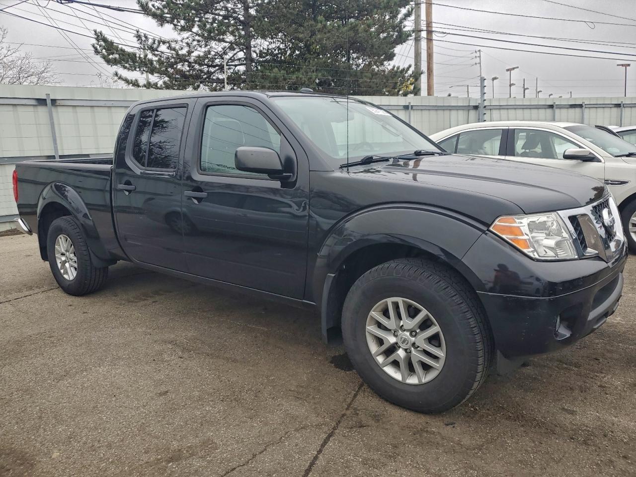 2016 NISSAN Frontier