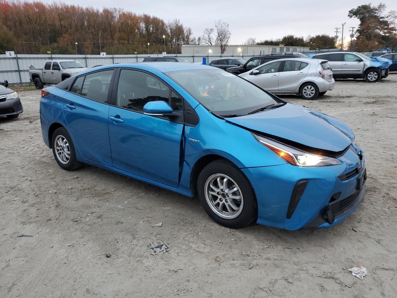 2022 TOYOTA PRIUS