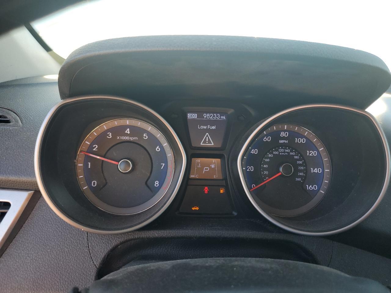 2016 HYUNDAI ELANTRA