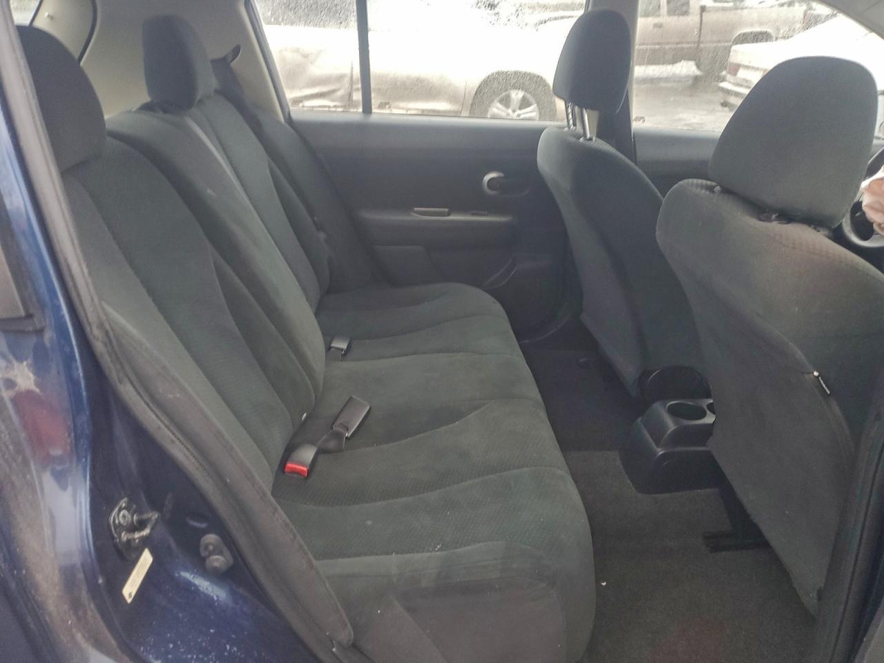 2012 NISSAN VERSA
