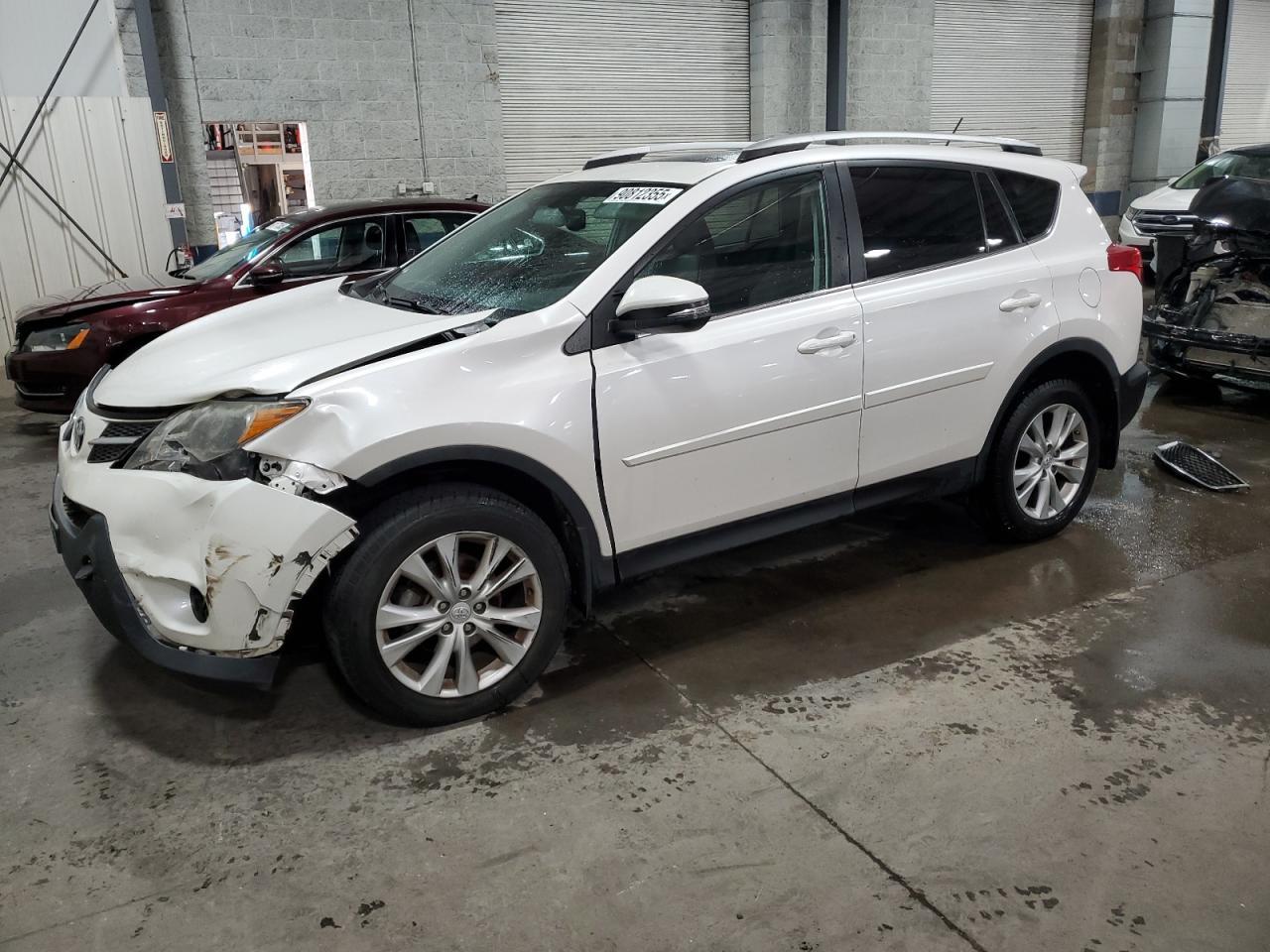 2014 TOYOTA RAV4