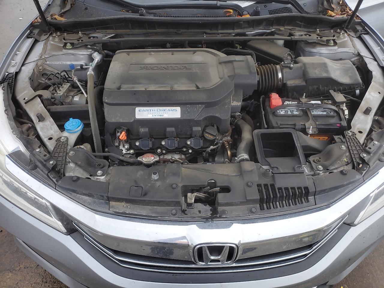 2016 HONDA ACCORD