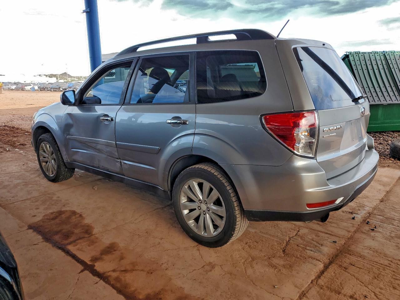 2011 SUBARU FORESTER