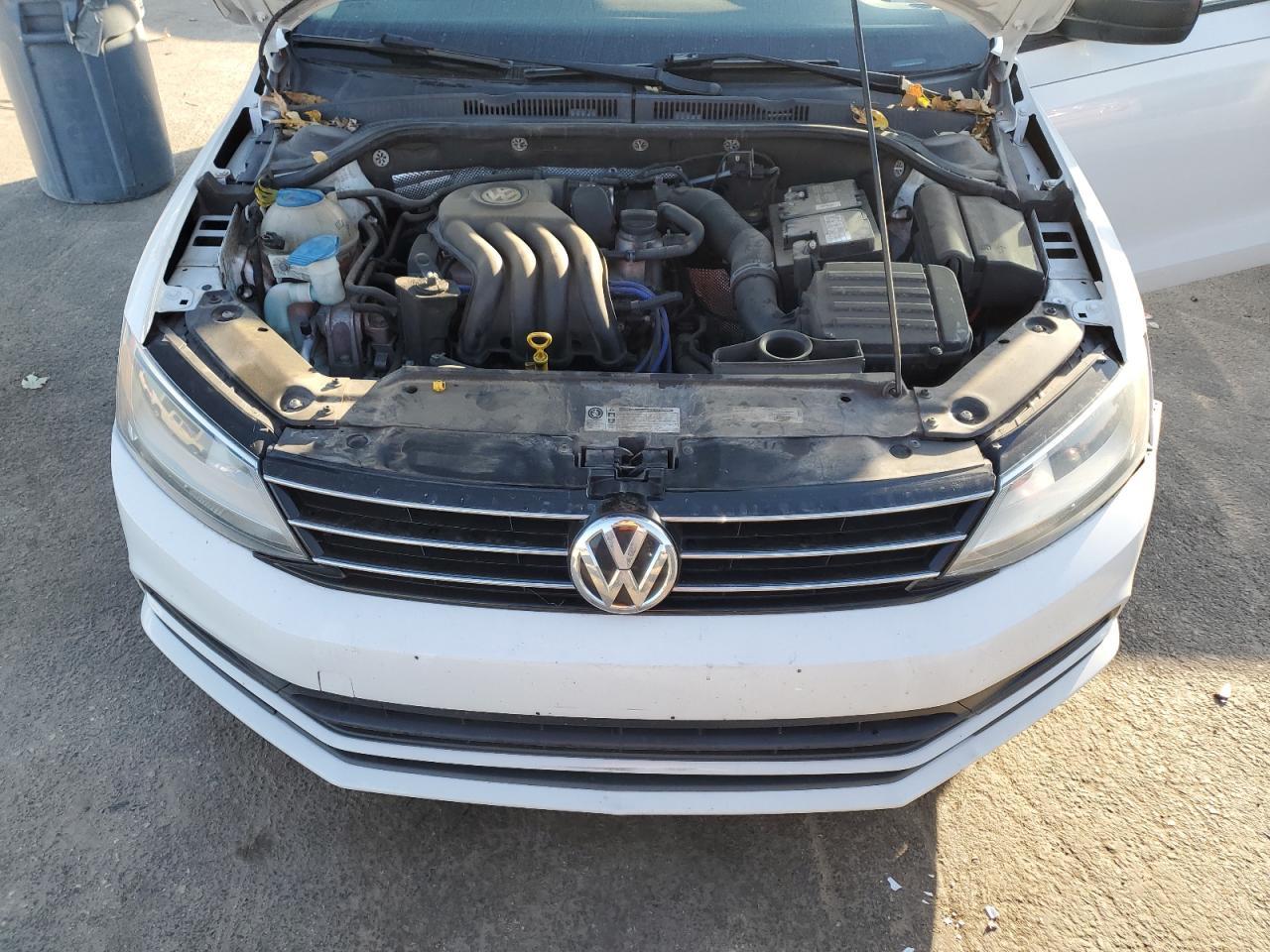 2015 VOLKSWAGEN JETTA