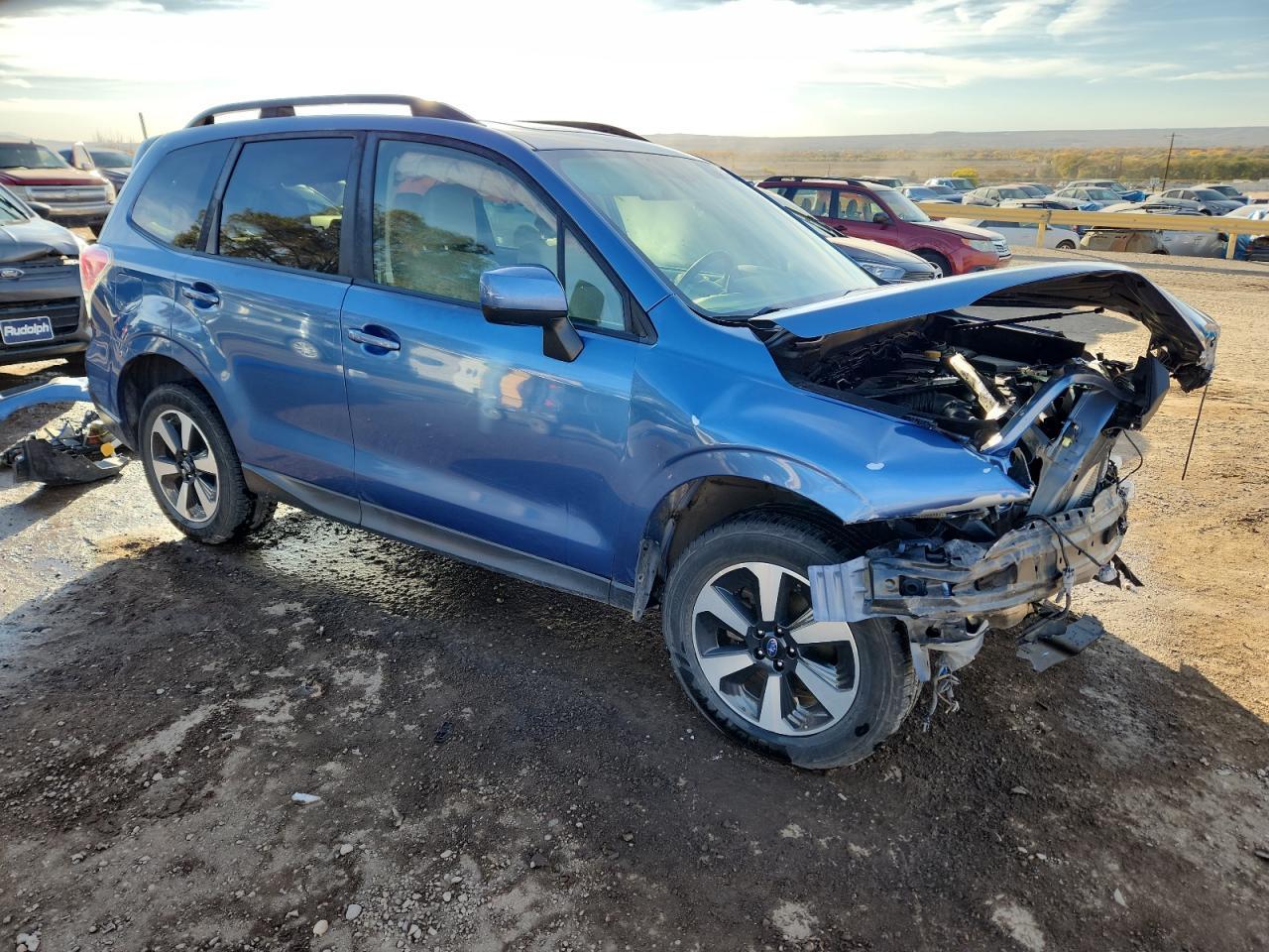 2017 SUBARU FORESTER