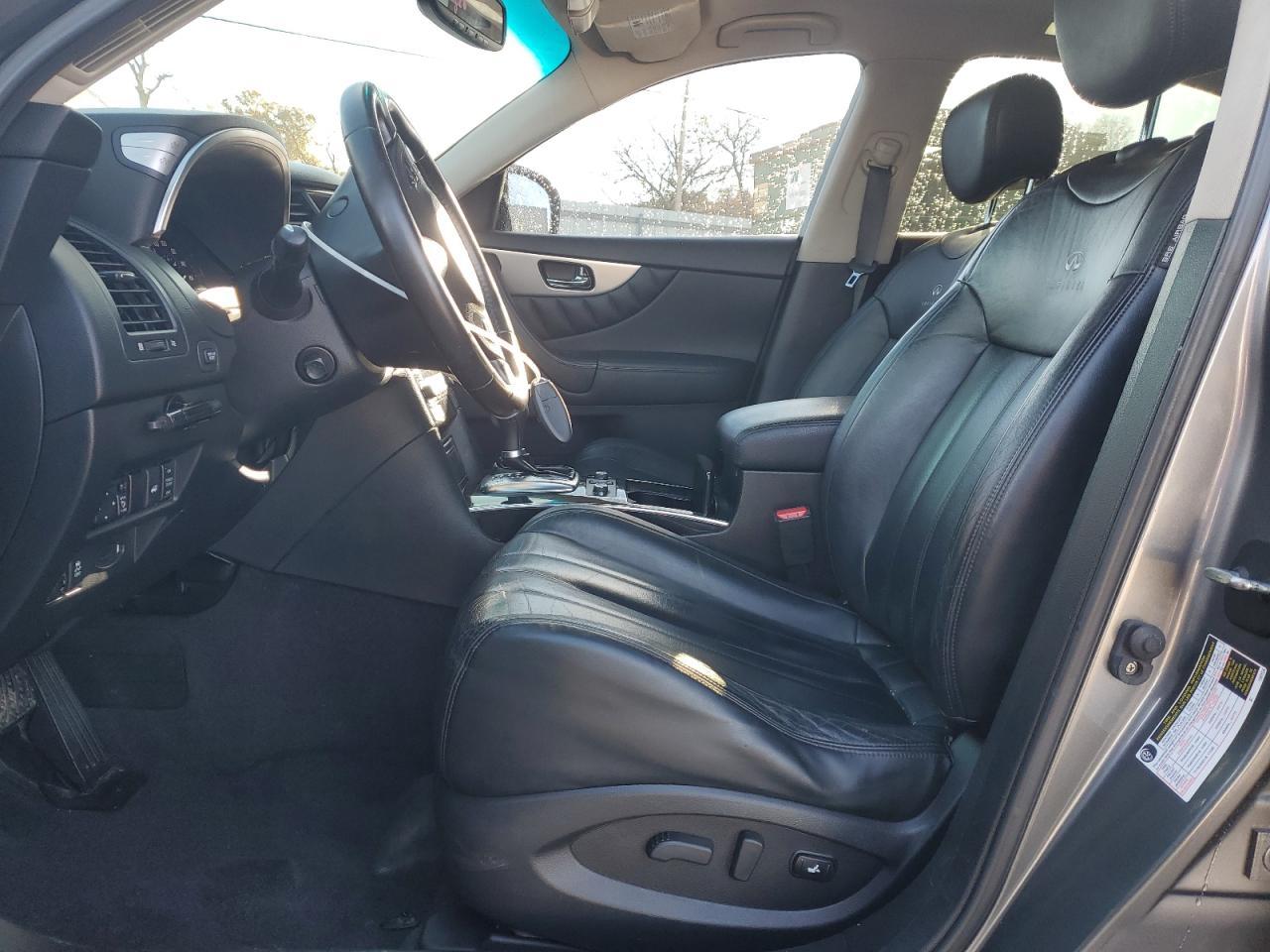 2013 INFINITI FX37