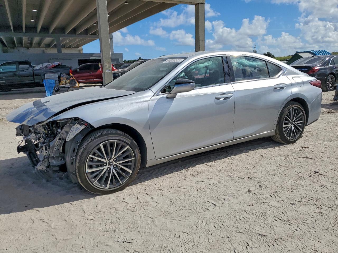 2024 LEXUS ES 350