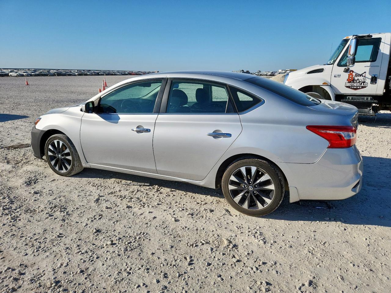 2016 NISSAN SENTRA
