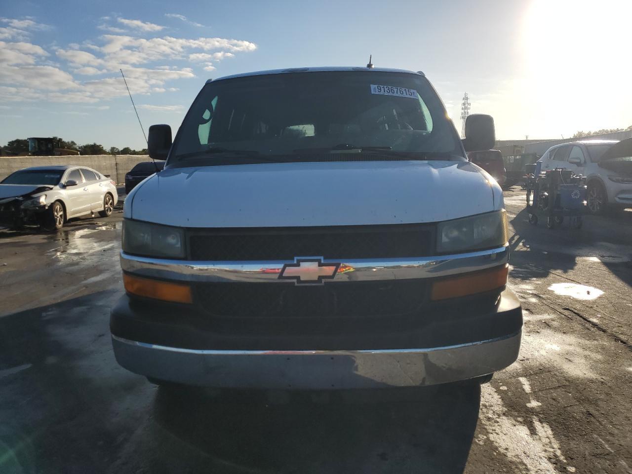2012 CHEVROLET Express 3500