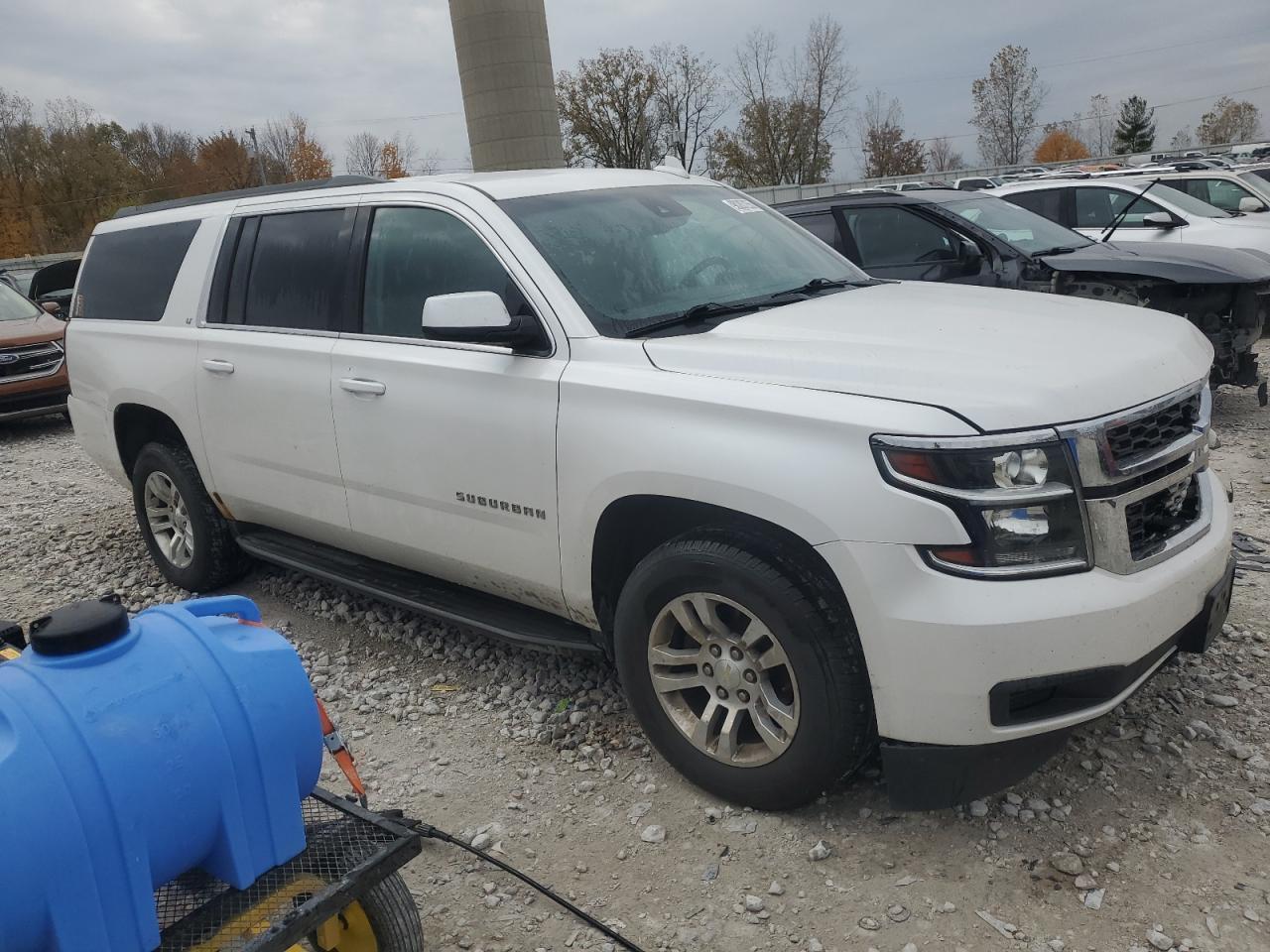 2016 CHEVROLET Suburban