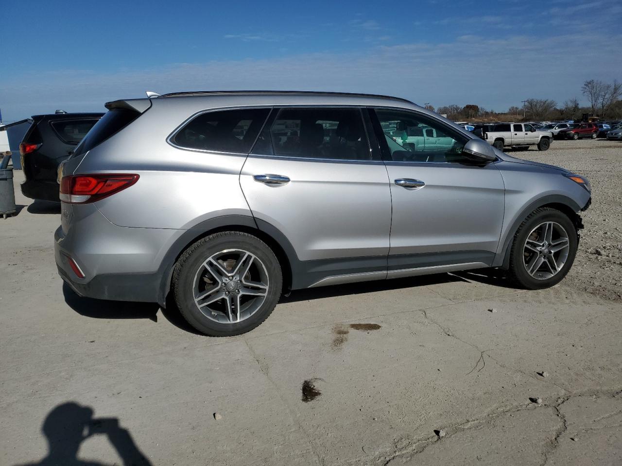 2017 HYUNDAI SANTA FE