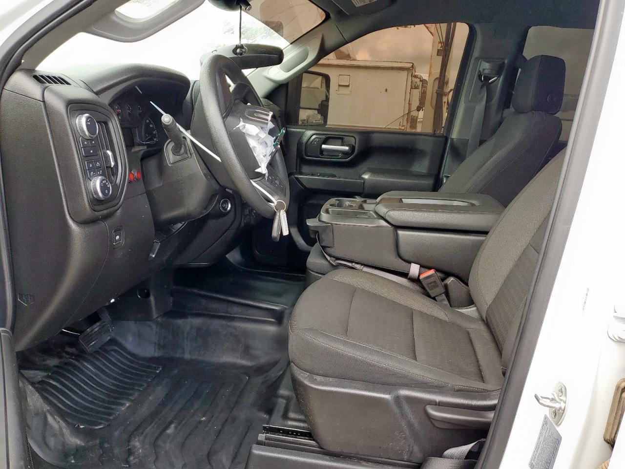 2025 GMC Sierra