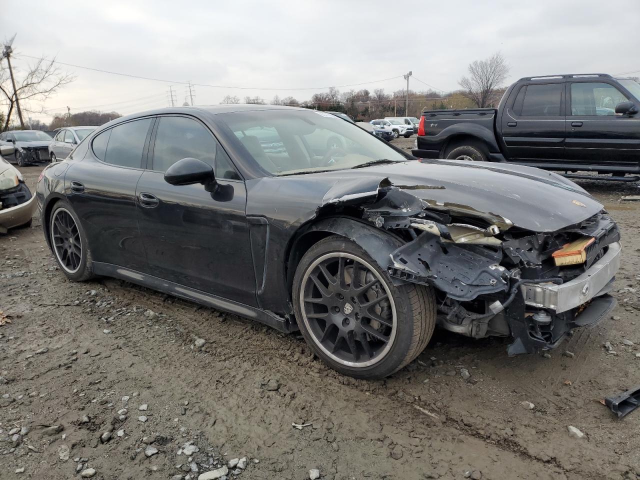 2011 PORSCHE Panamera