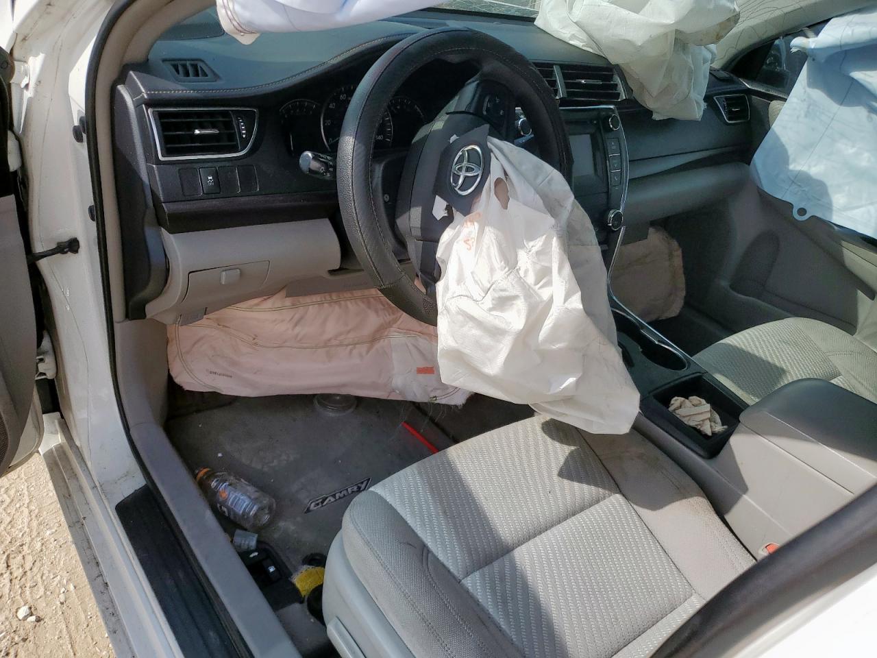 2015 TOYOTA CAMRY