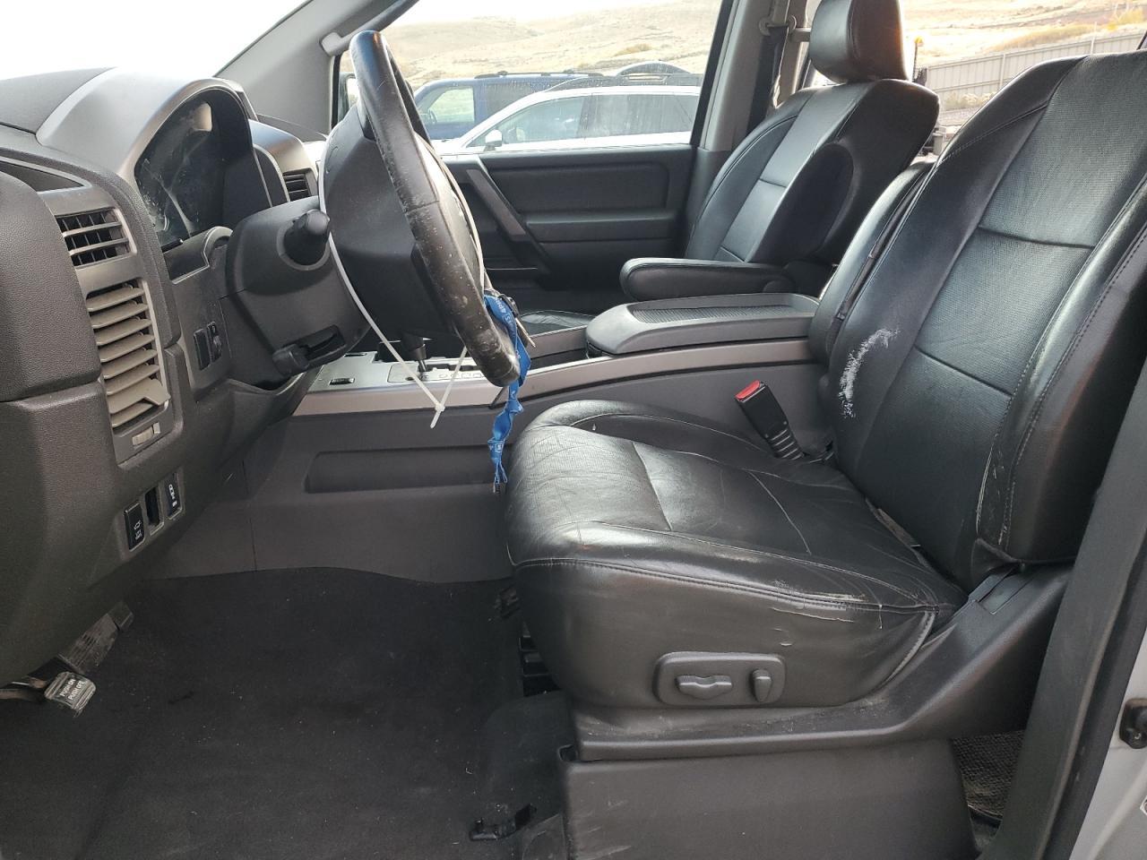 2006 NISSAN Armada