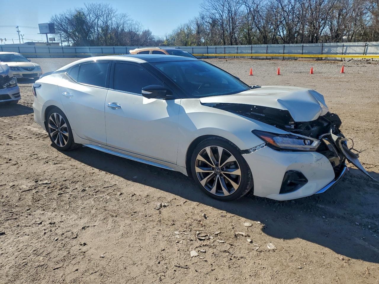 2019 NISSAN Maxima