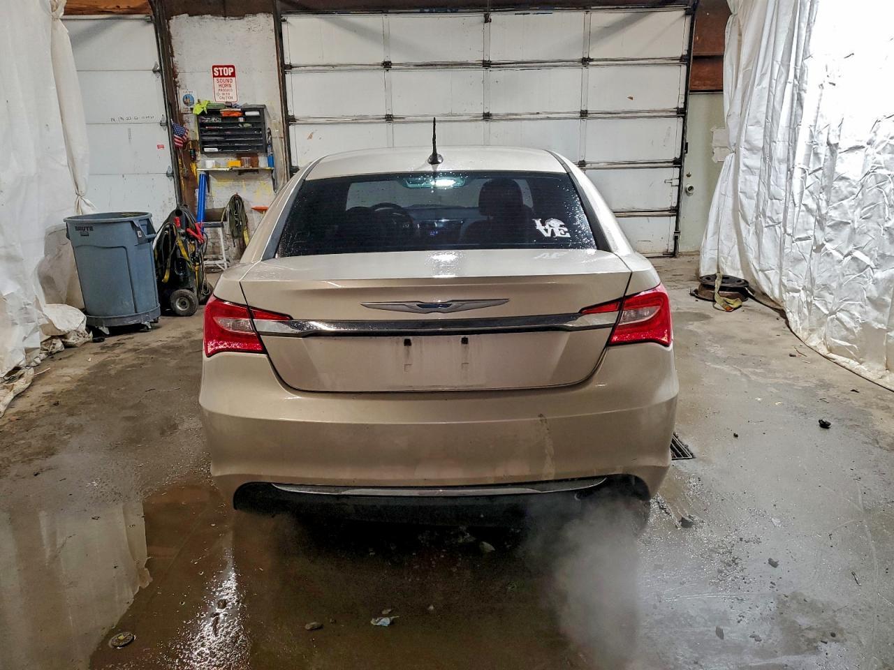 2013 CHRYSLER 200