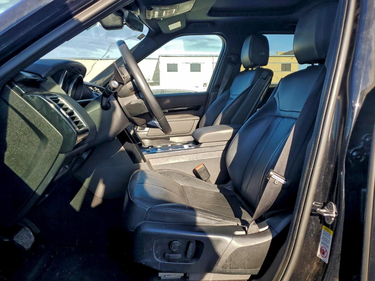 2020 LAND ROVER Discovery