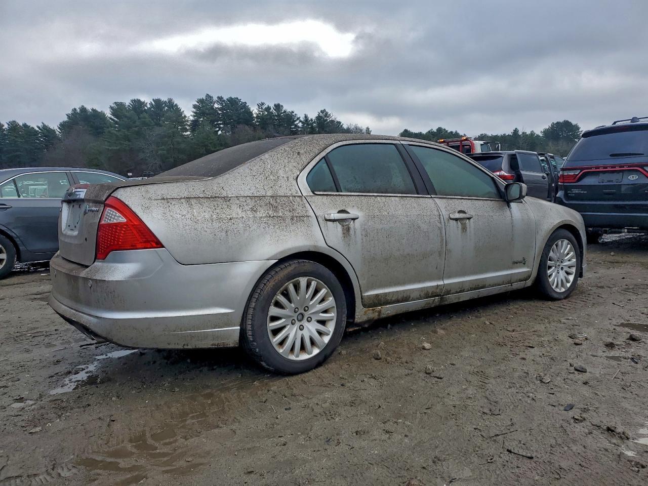 2011 FORD FUSION