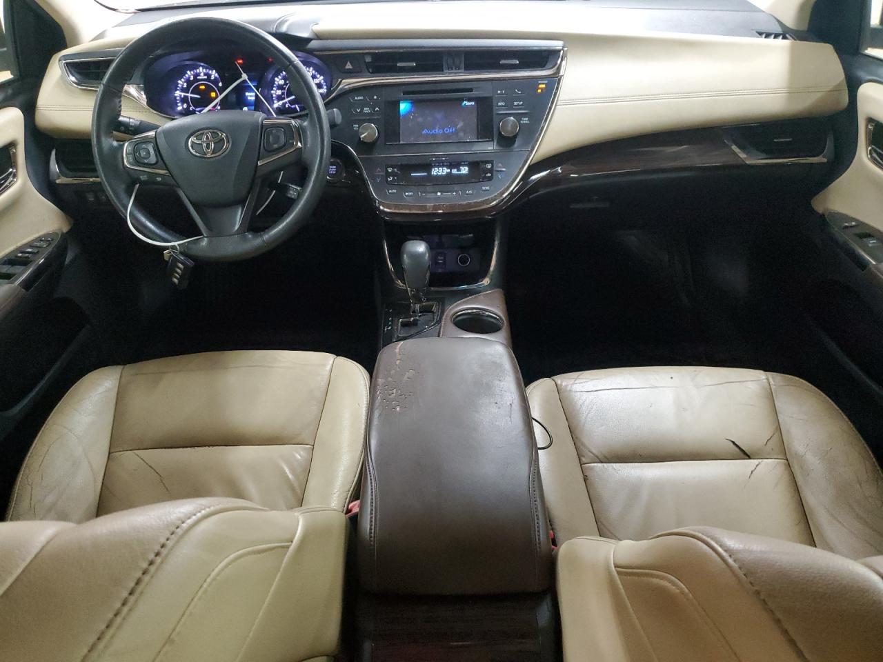 2013 TOYOTA Avalon
