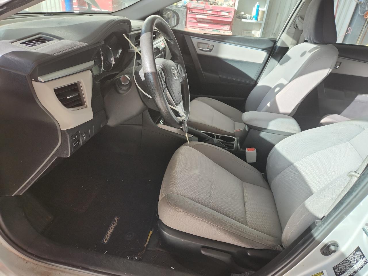 2015 TOYOTA COROLLA