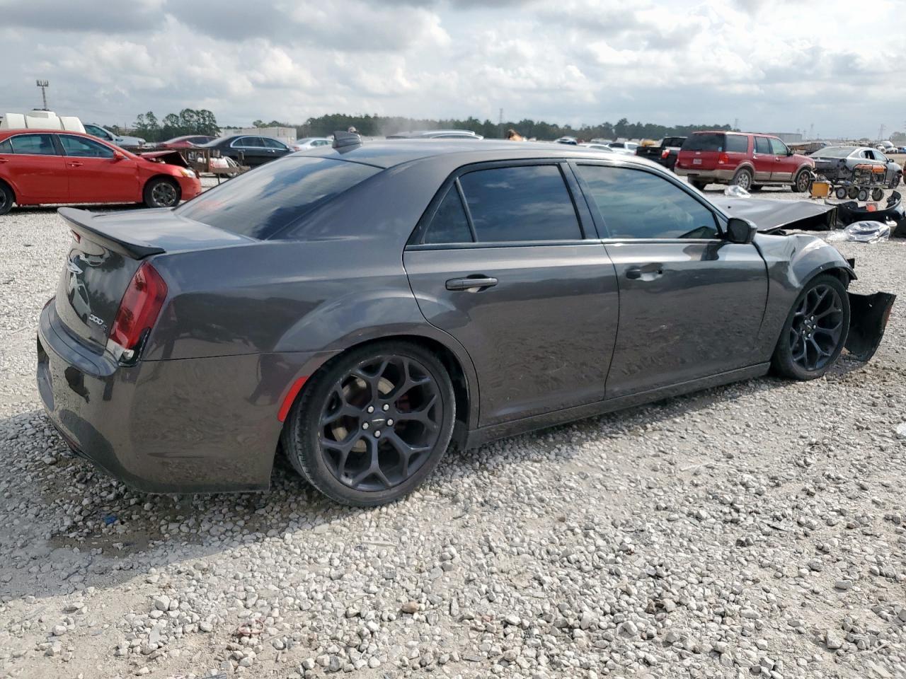 2020 CHRYSLER 300