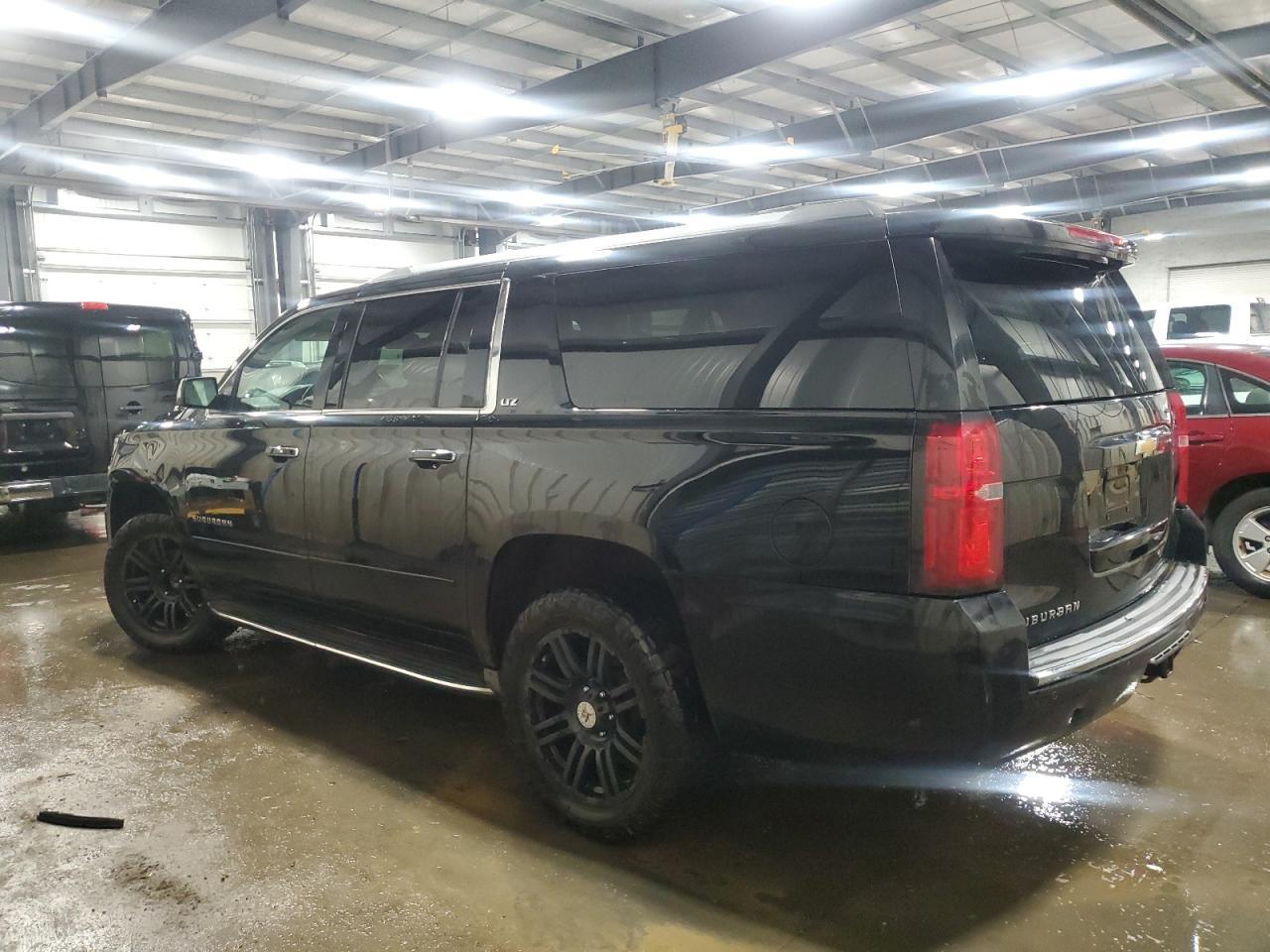 2015 CHEVROLET Suburban