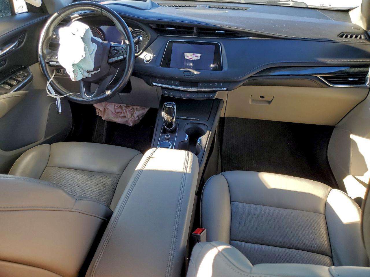 2021 CADILLAC XT4