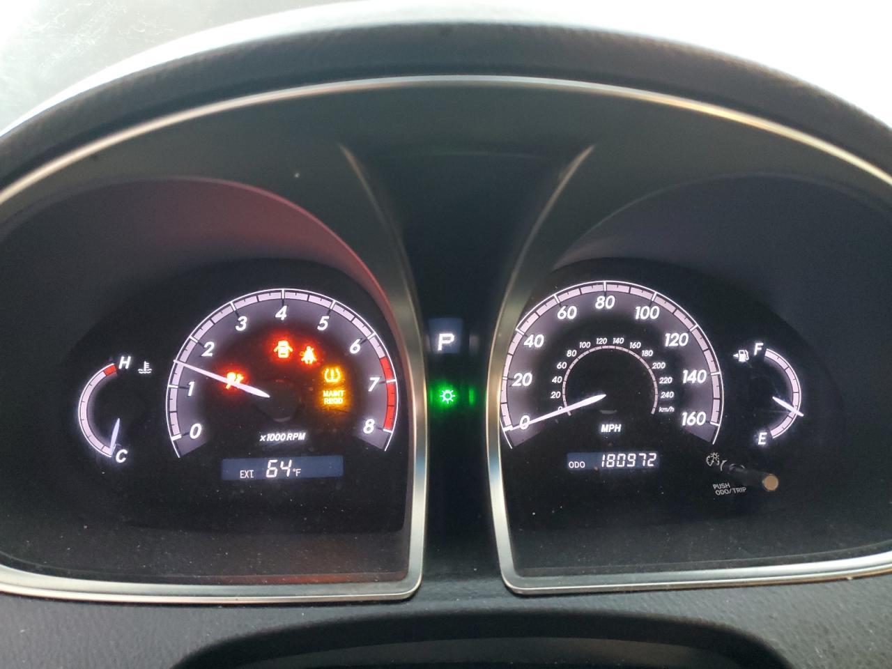 2011 TOYOTA Avalon