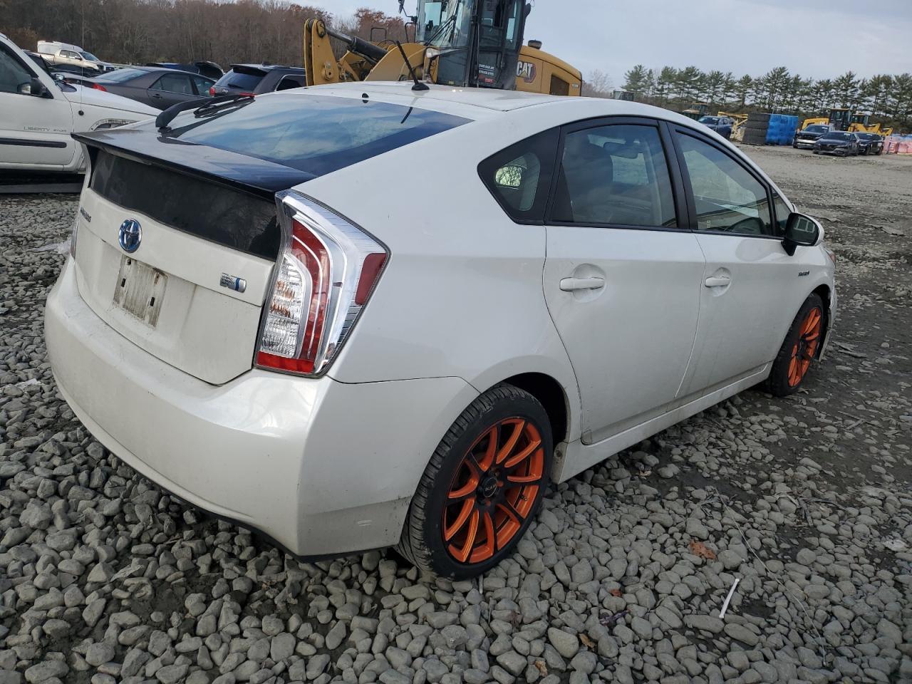 2015 TOYOTA PRIUS