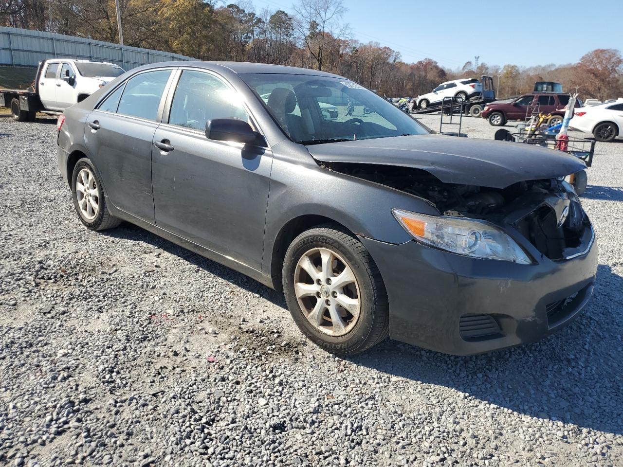 2011 TOYOTA CAMRY