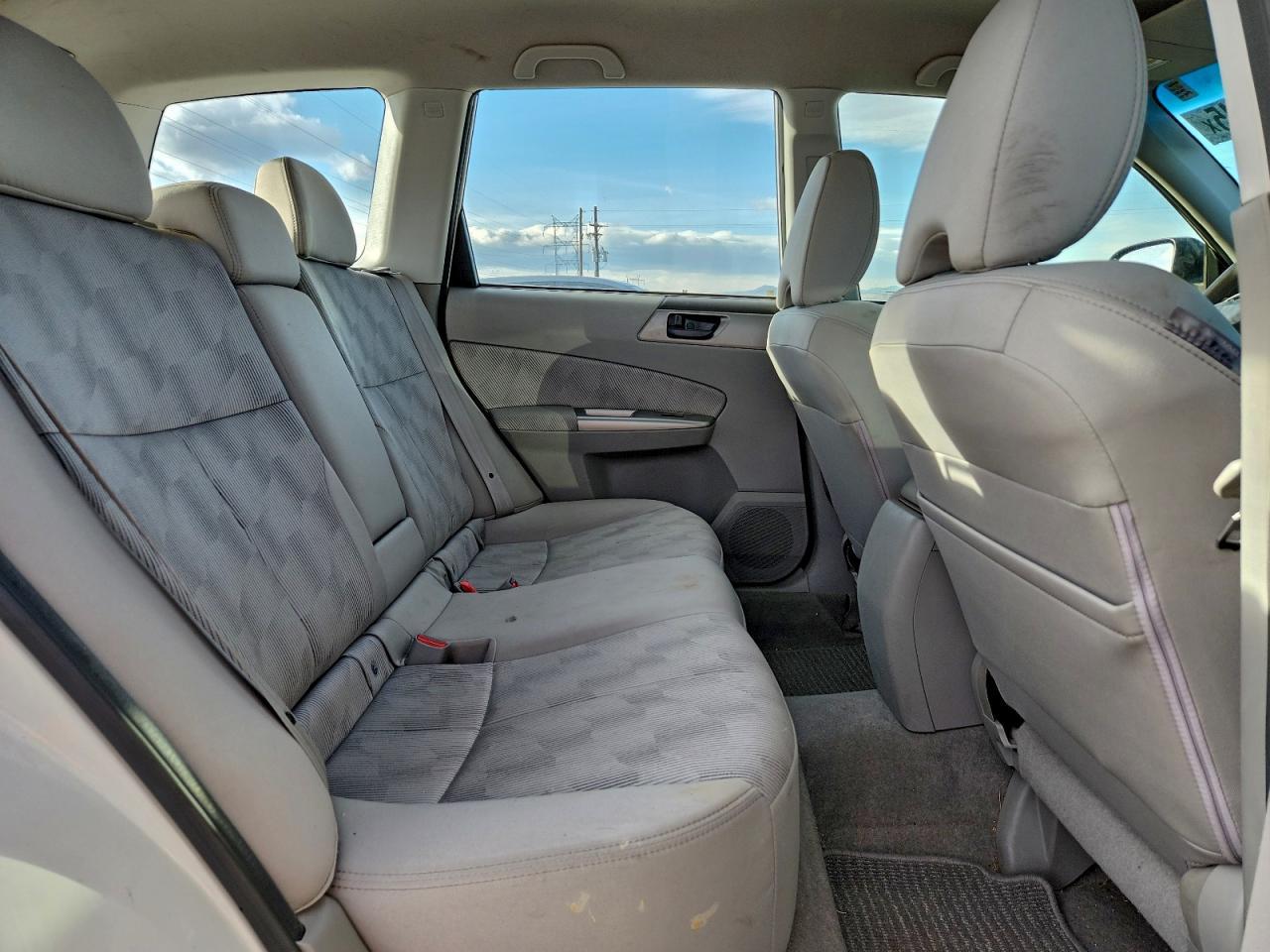 2010 SUBARU FORESTER