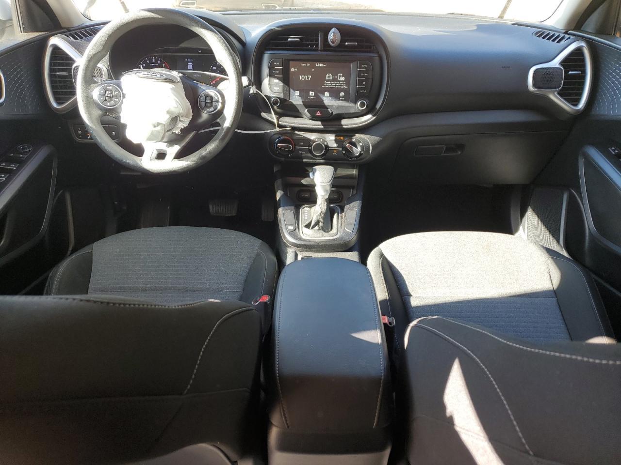 2021 KIA SOUL