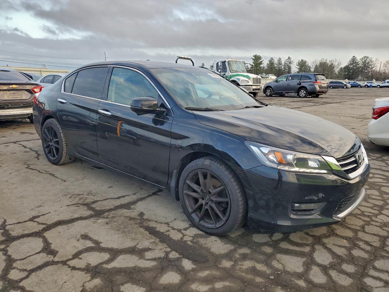 2015 HONDA ACCORD