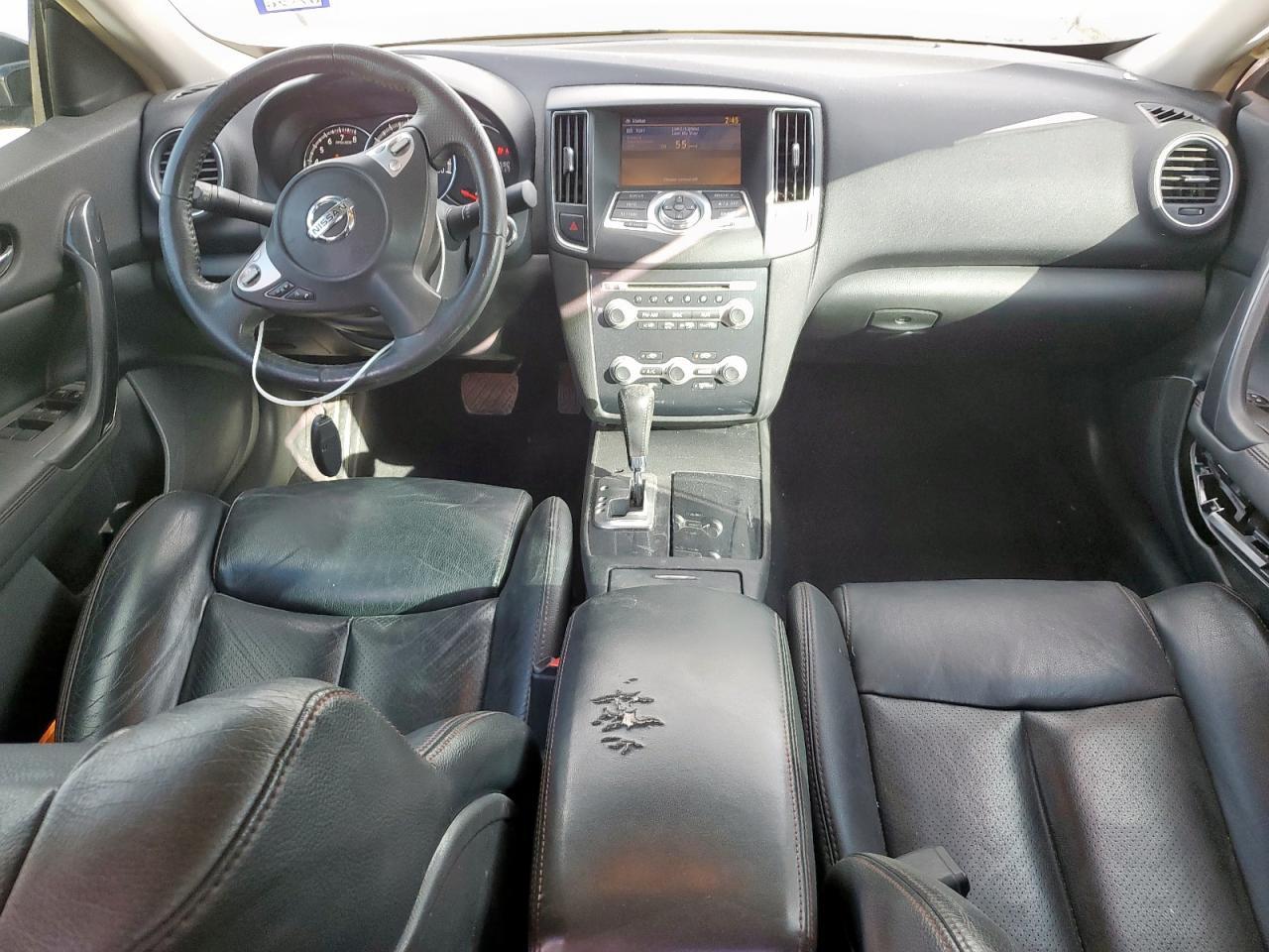2014 NISSAN Maxima